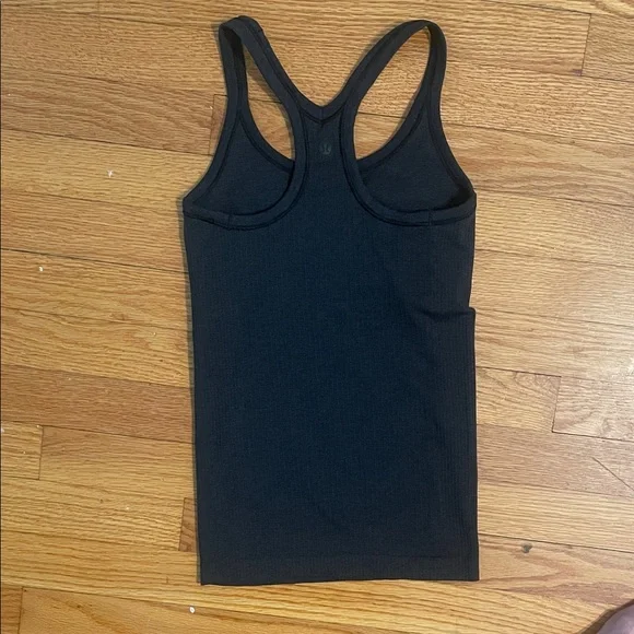 Lululemon Black Ebb to Street Tank, EUC (size tag removed for comfort) - Picture 3 of 4